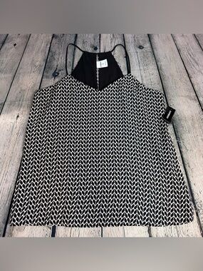 Express NWT Barcelona Reversible Cami Geometric Black White V-Neck Tank Medium